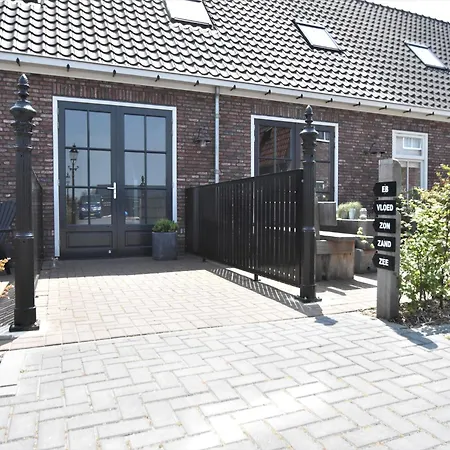 Lejlighed In North Holland Near Beach, Cleaning Included Callantsoog